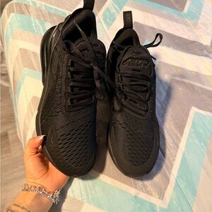Nike Black Air Max 270 Sneakers